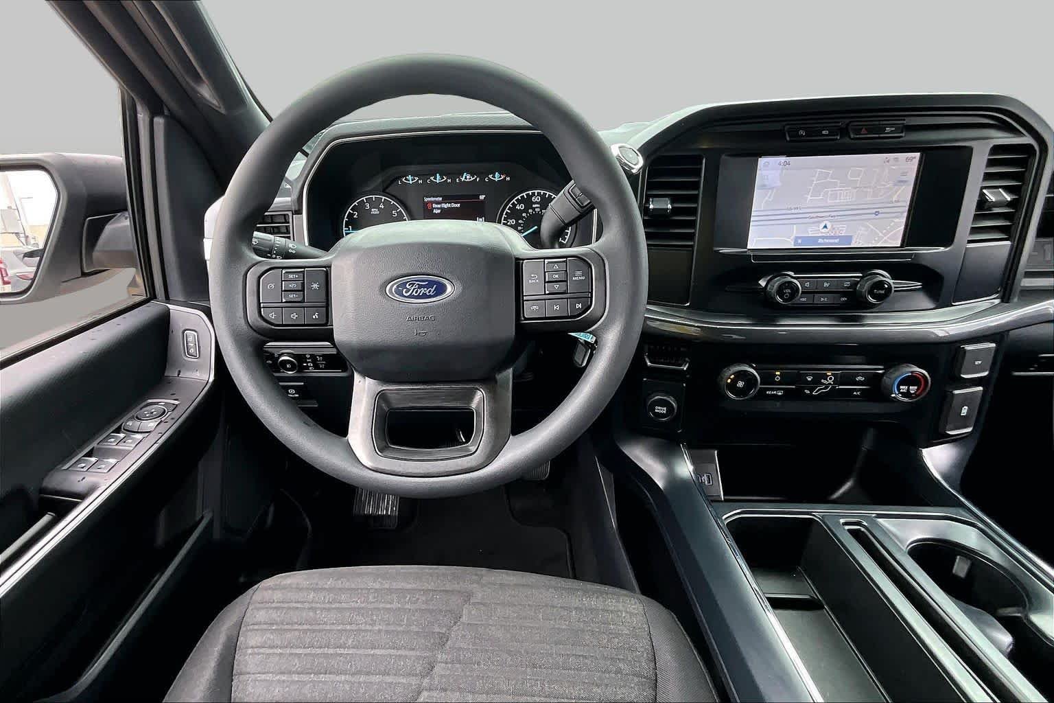 Used 2023 Oxford White Ford XL image 8