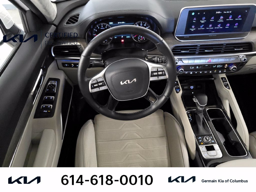 Used 2022 White Kia SX image 16