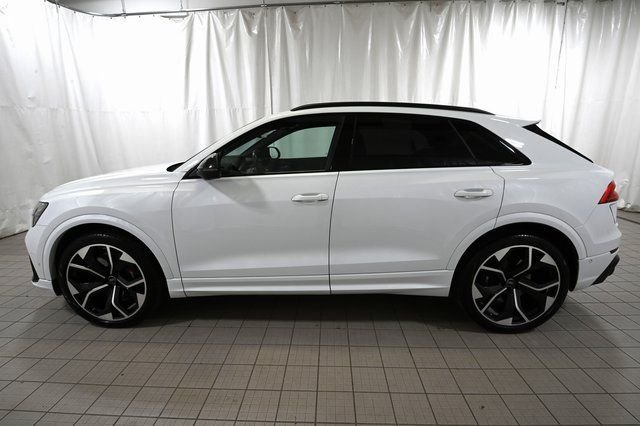 Used 2020 White Audi 4.0T image 10