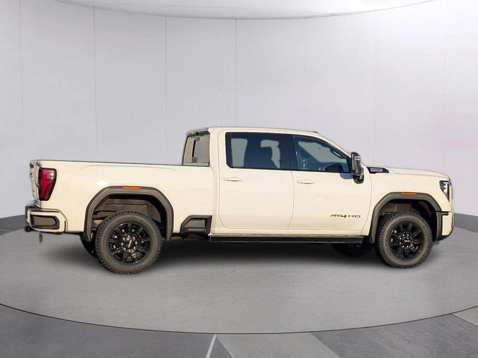 Used 2024 Summit White GMC AT4 image 8