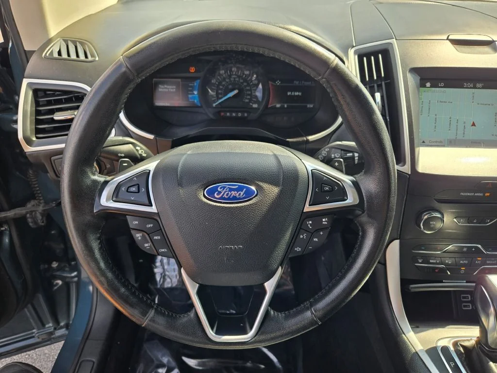 Used 2016 Blue Ford SEL image 30