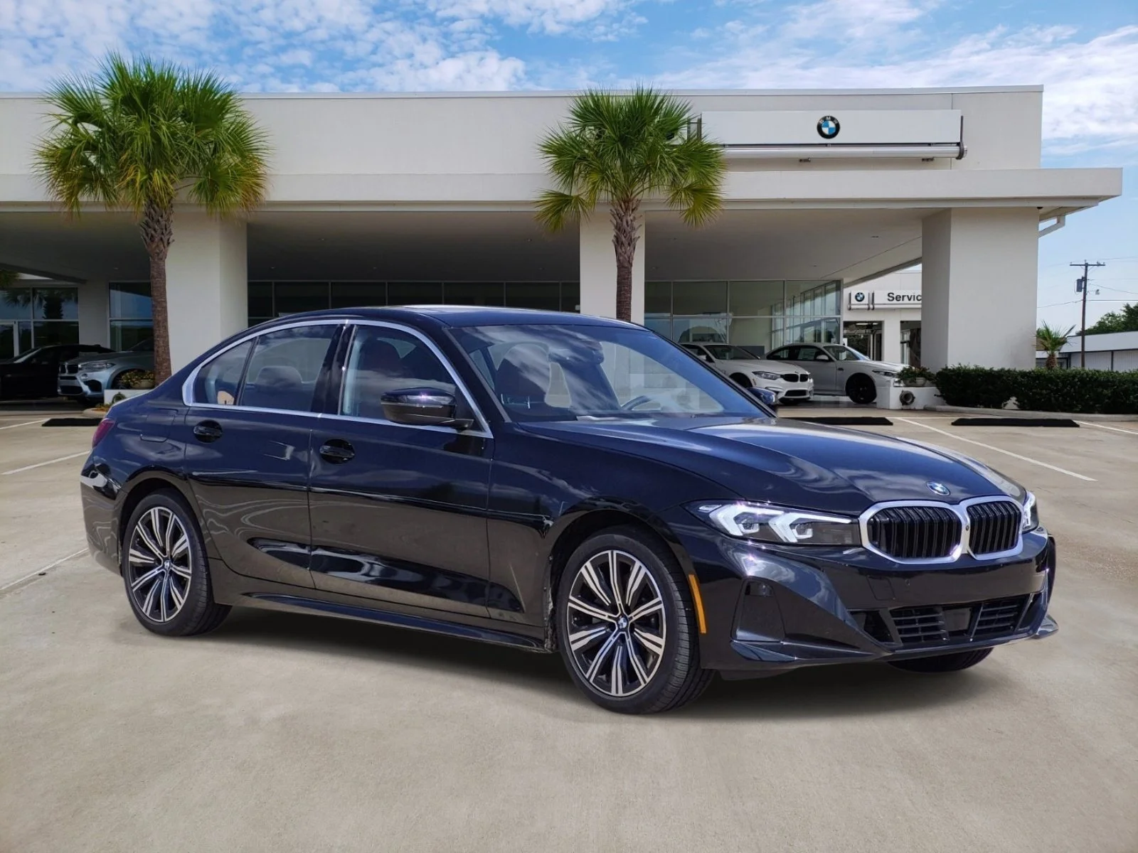 Used 2026 Black Sapphire Metallic BMW 330i image 3