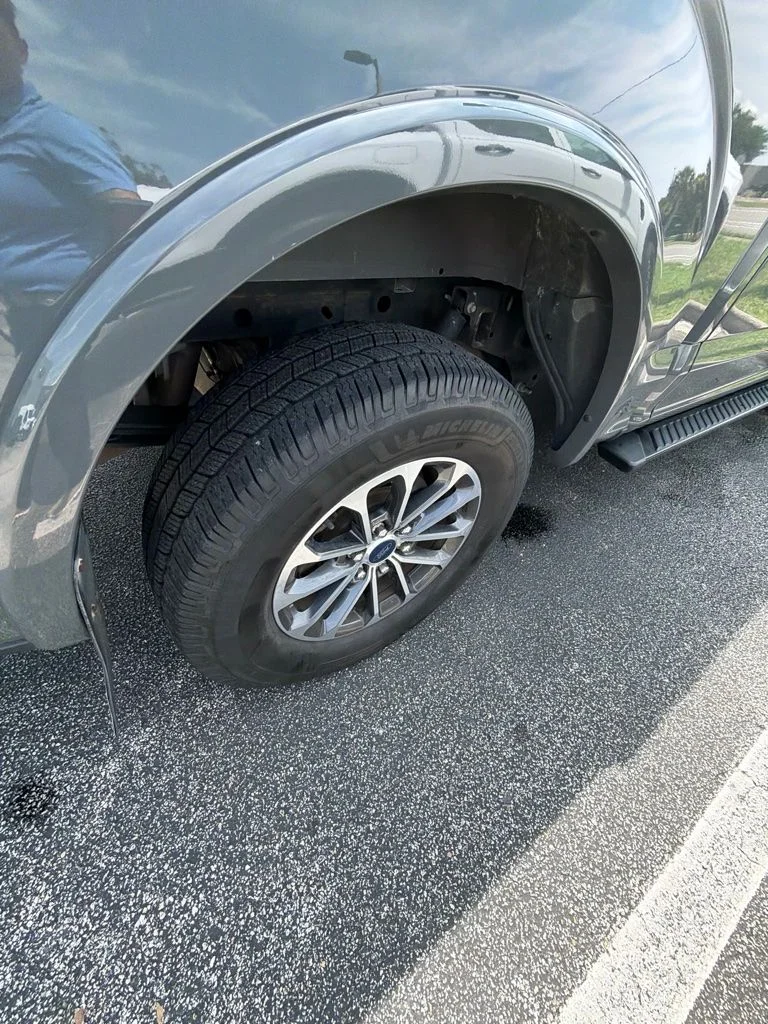 Used 2020 Gray Ford XLT image 12