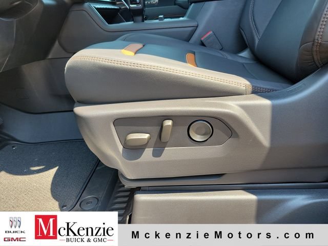 New 2026 Sterling Metallic GMC AT4 image 7