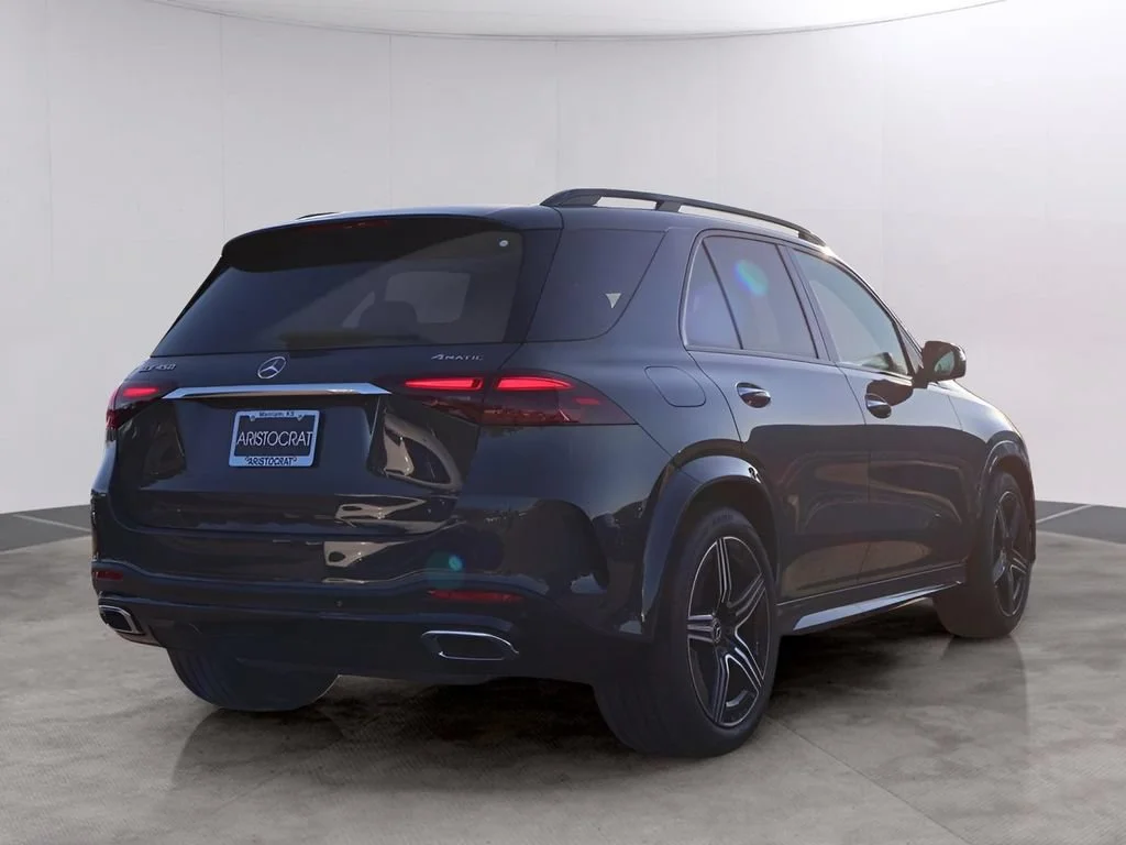 New 2026 MANUFAKTUR Silicon Grey Mercedes-Benz GLE 450 image 47