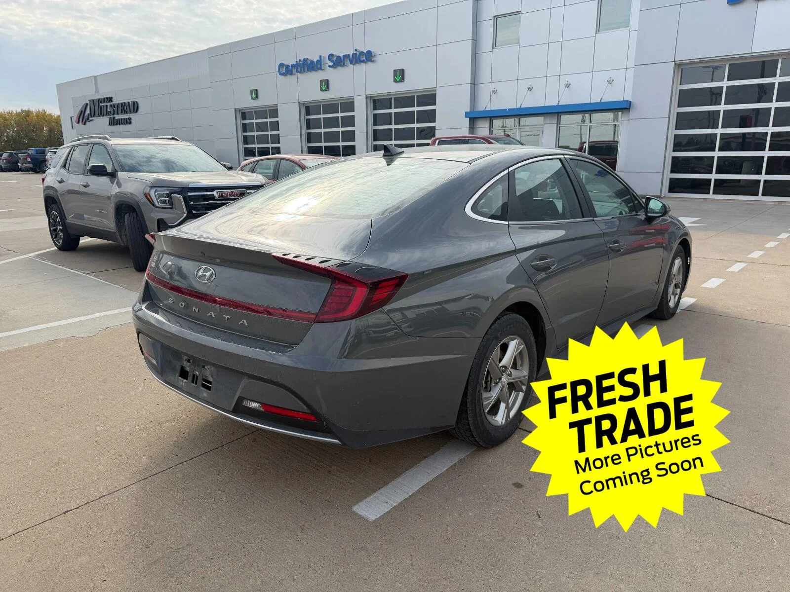 Used 2022 GRAY HYUNDAI  image 6