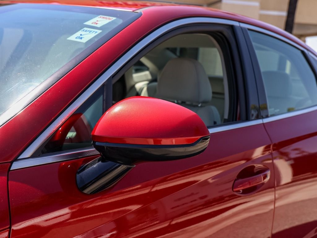 Used 2025 Red Hyundai SEL image 11