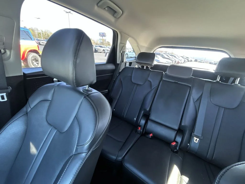 Used 2025 Gray Kia S image 16