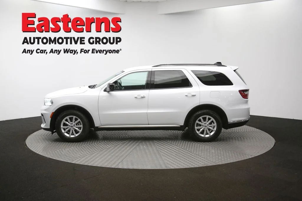 Used 2023 White Dodge SXT image 56