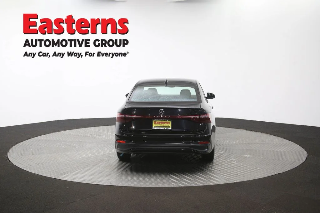 Used 2025 Black Volkswagen 1.5T Sport image 37