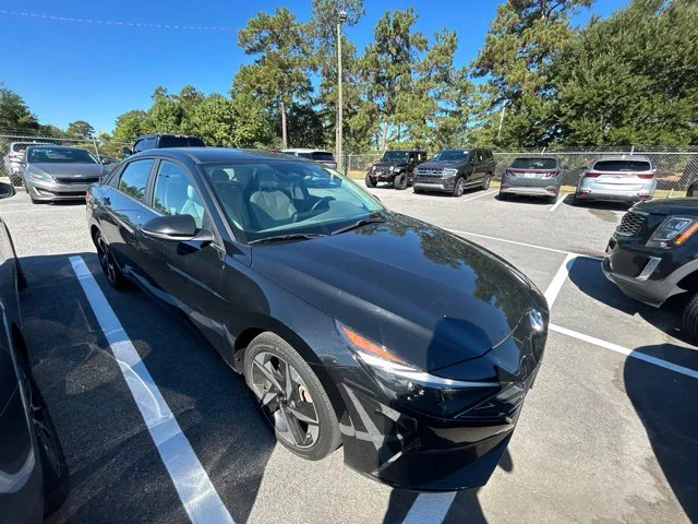 2023 Hyundai Elantra Limited