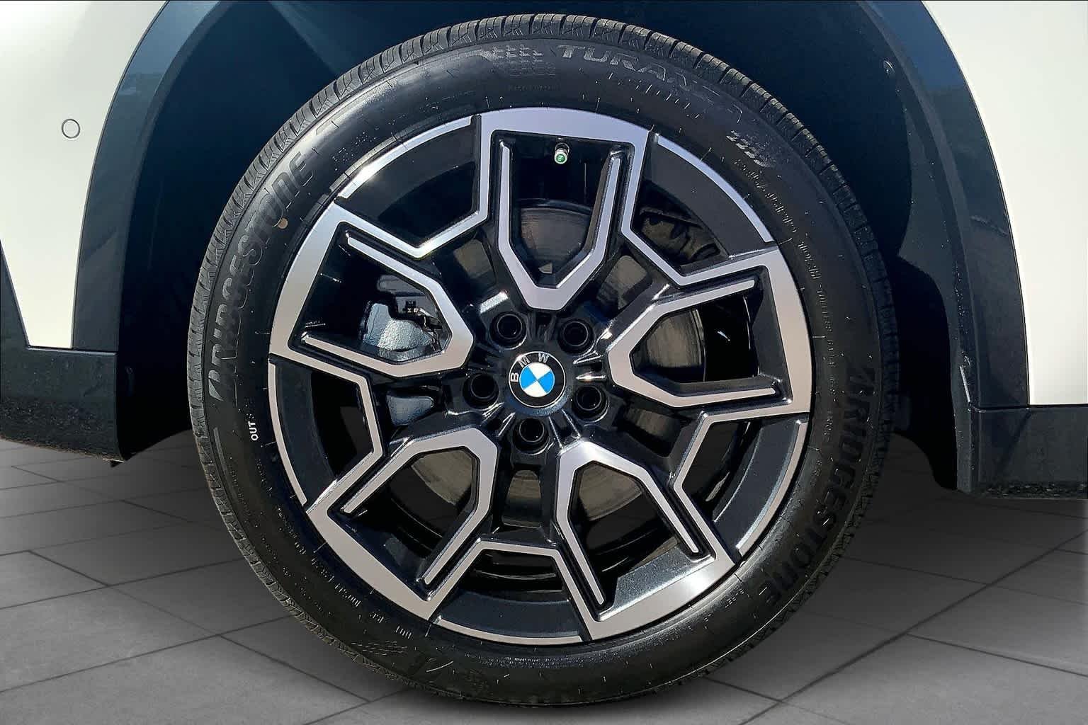2025 BMW X1 XDrive28i - Photo 11