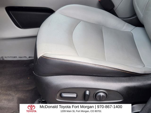 Used 2018 Gray GMC SLT image 8