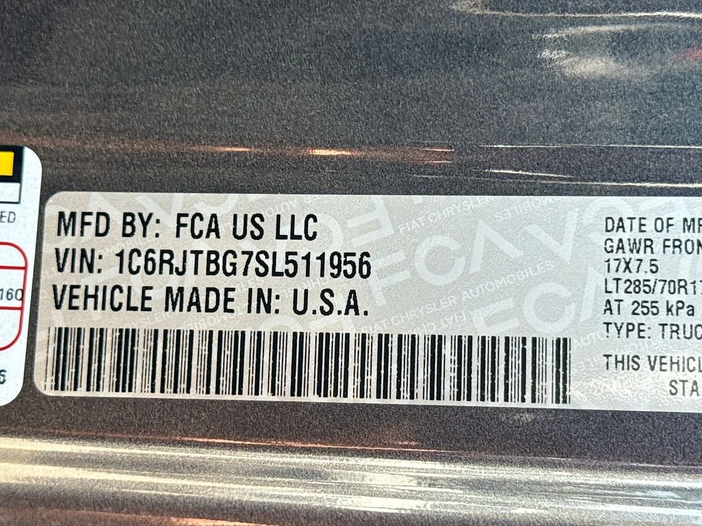 Used 2025 Gray Jeep Rubicon image 39