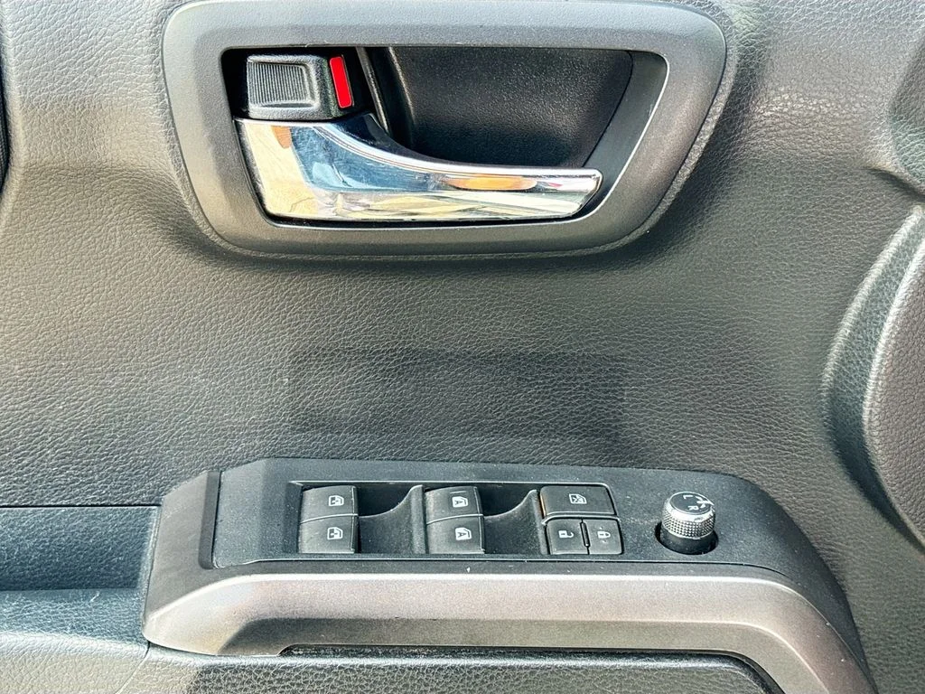 Used 2017 White Toyota TRD Pro image 21