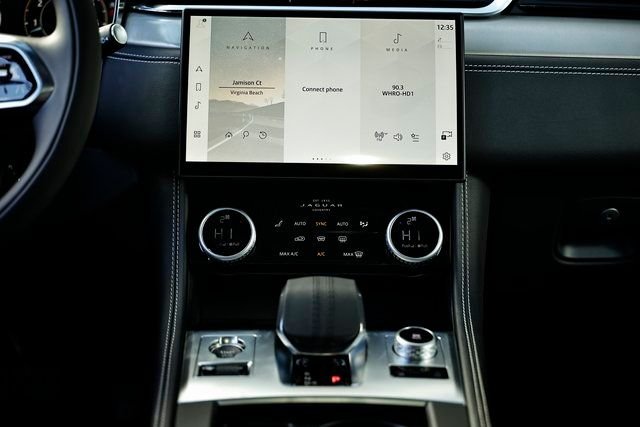 2026 Jaguar F-Pace R-Dynamic S - Photo 33