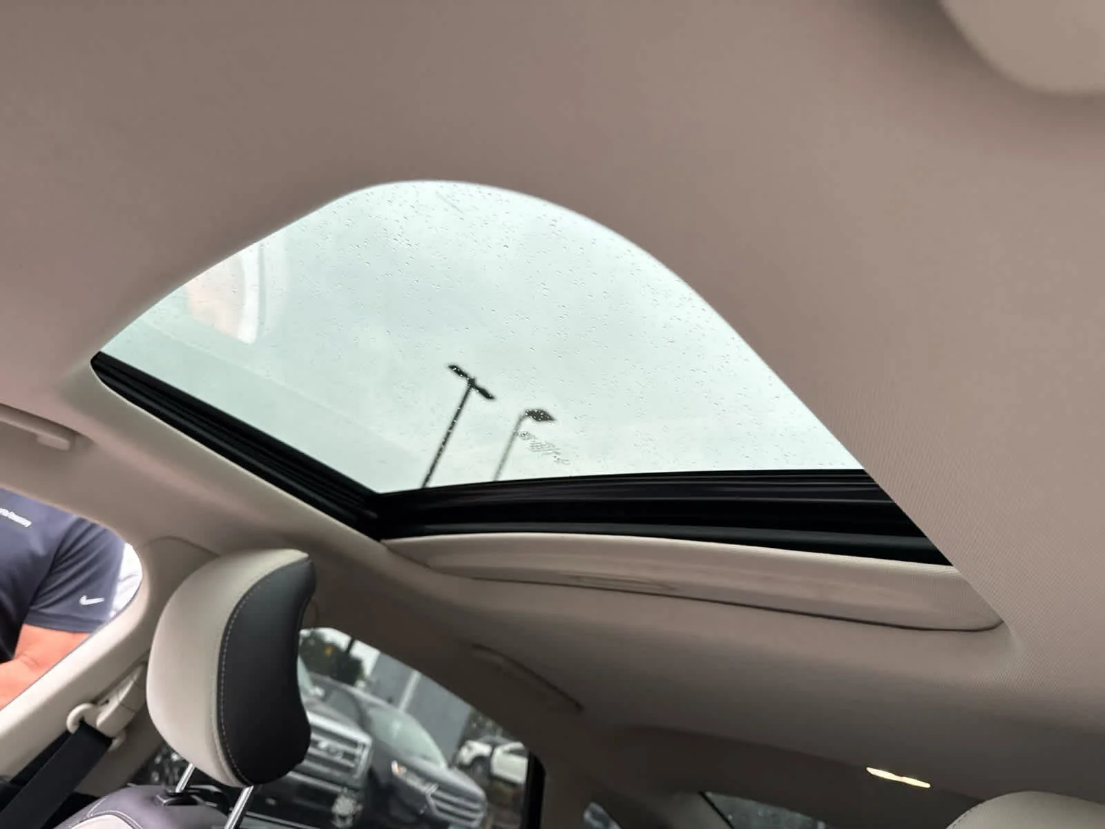 Used 2019 Rich Copper Metallic Tinted Clearcoat Ford SE image 9