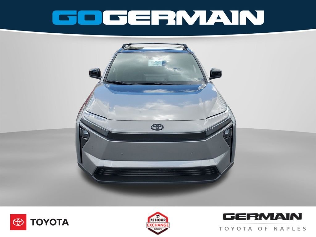 New 2026 Heavy Metal <sup>1</sup> Toyota  XLE image 2