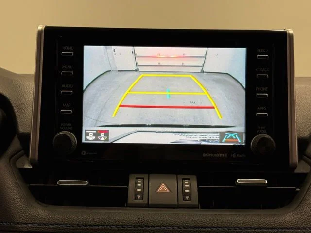 Used 2020 White Toyota XSE image 27