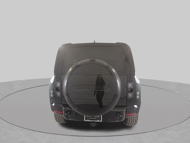 New 2026 Santorini Black Land Rover X-Dynamic SE image 6