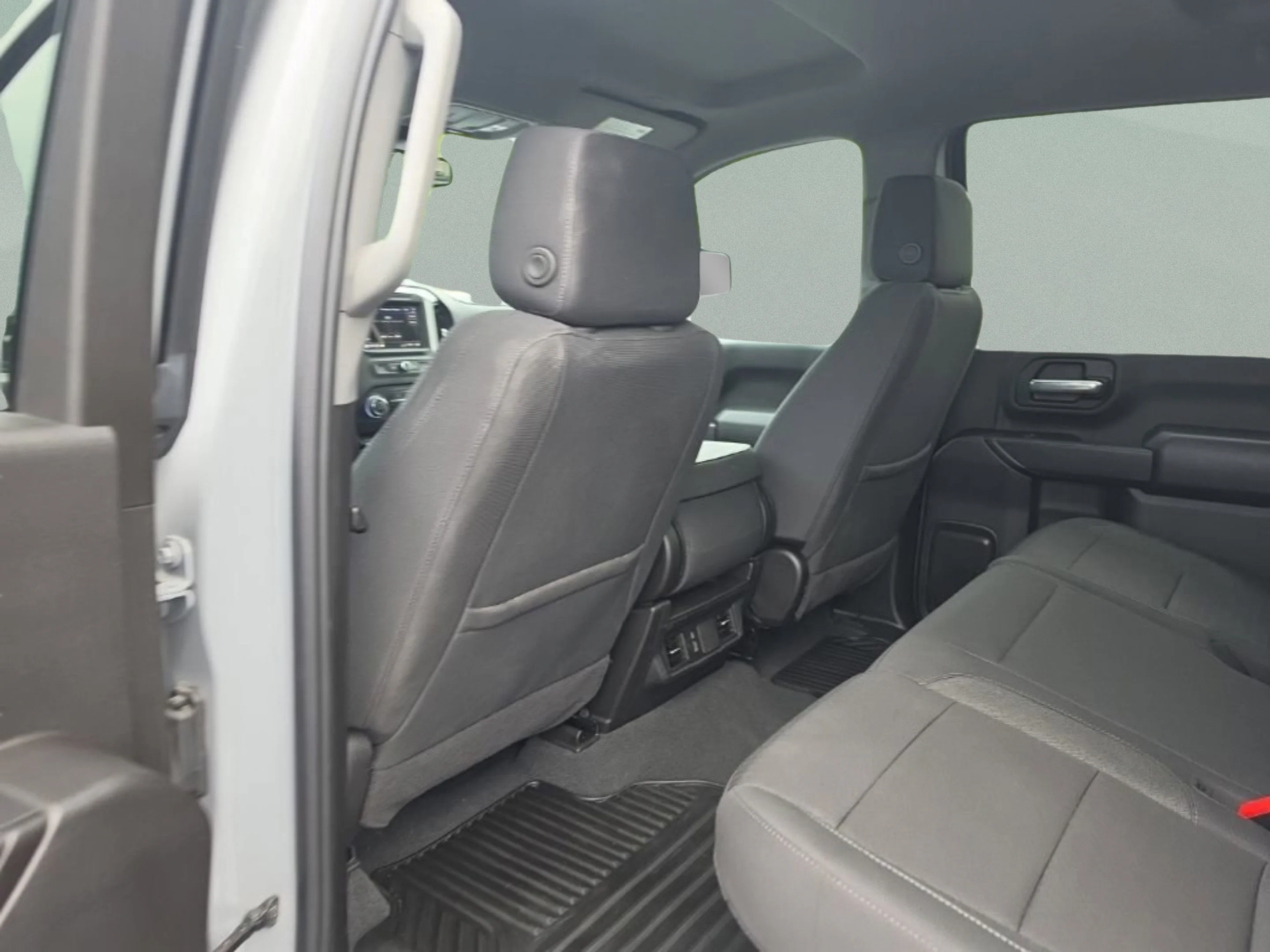 Used 2025 Slate Gray Metallic Chevrolet Custom image 23