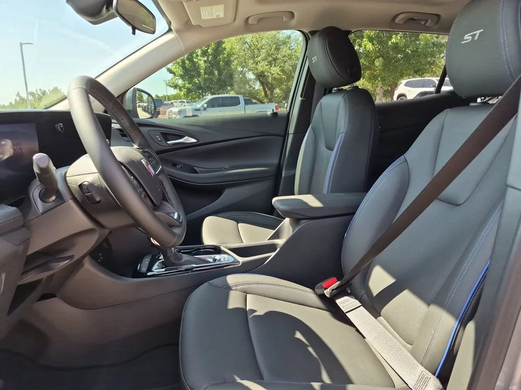 2026 Buick Encore GX Sport Touring - Photo 21