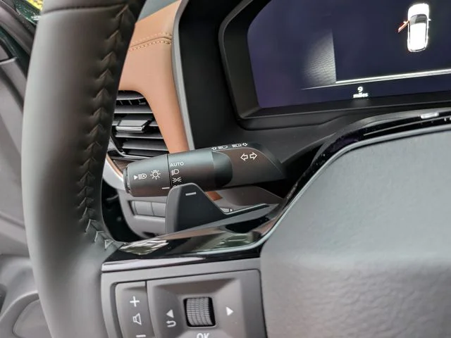 New 2026 Obsidian Green Pearl Nissan Platinum image 28