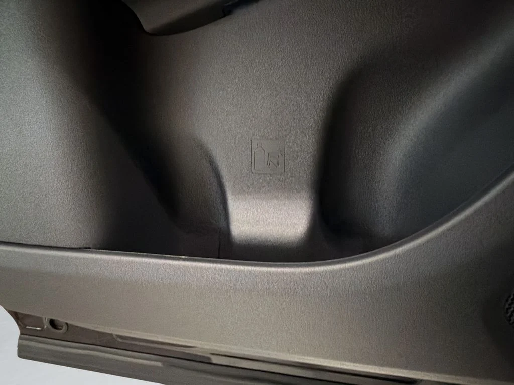 New 2026 Midnight Black Metallic Toyota  XLE image 19