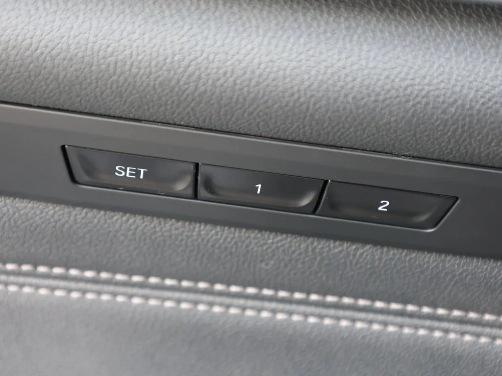 Used 2023 Black BMW 530i xDrive image 13