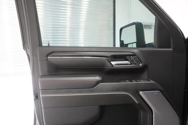 Used 2024 Onyx Black GMC AT4X image 17