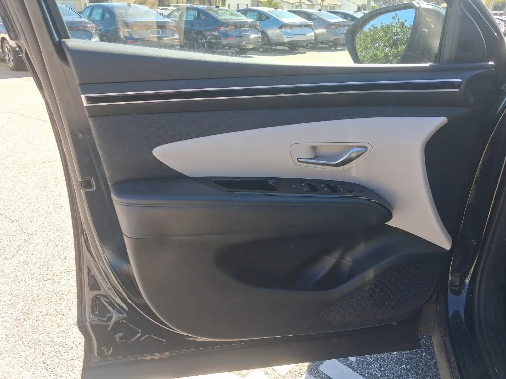 Used 2022 Blue Hyundai SEL Convenience image 15