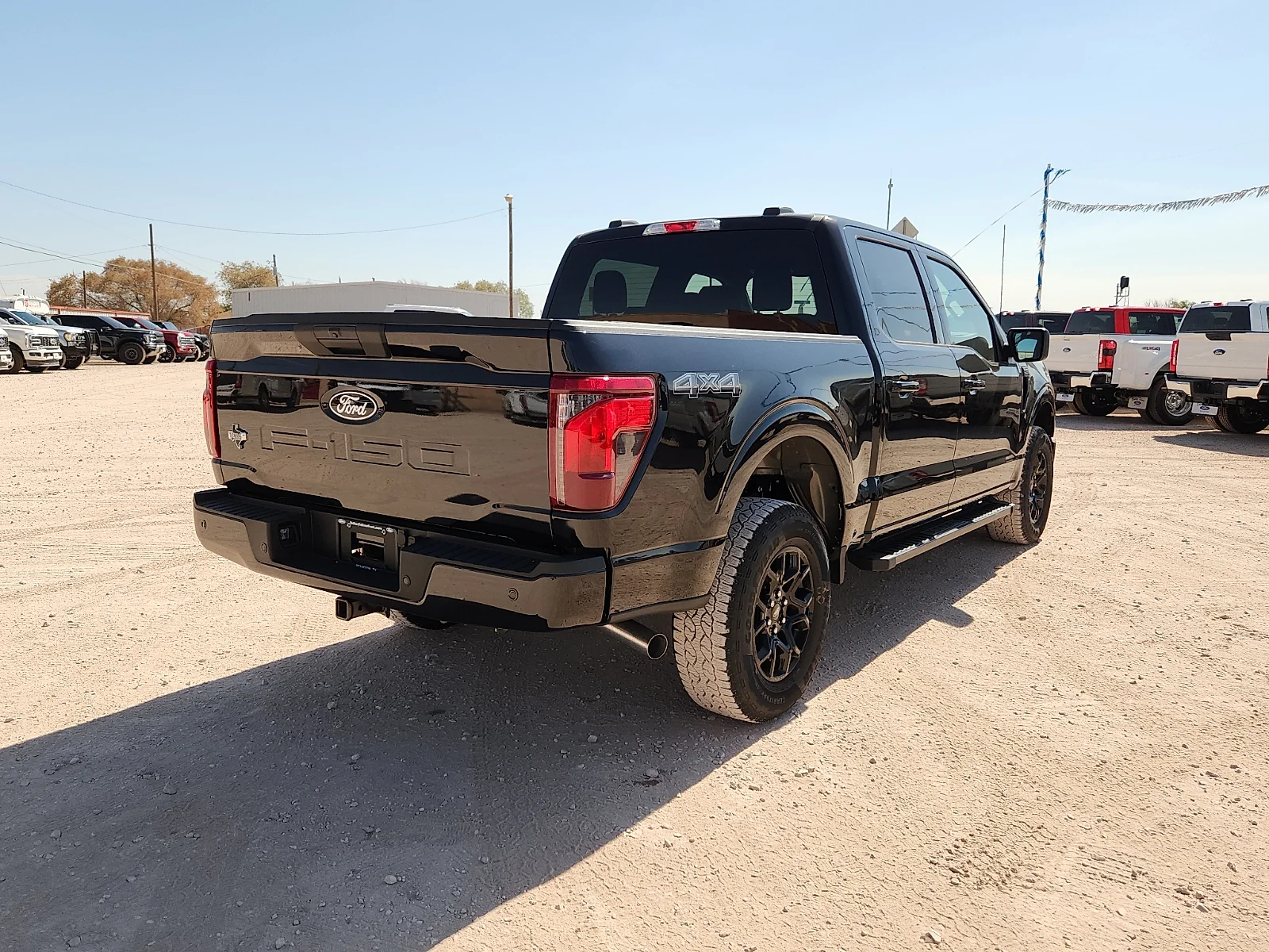 New 2026 Agate Black Metallic Ford XLT image 7