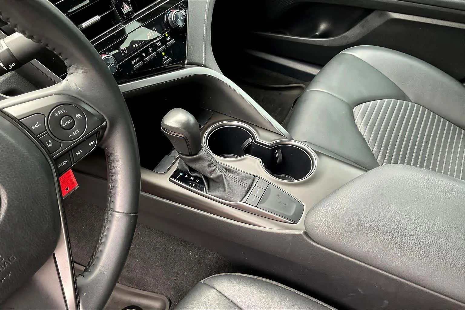 Used 2024 Predawn Gray Mica Toyota SE image 16