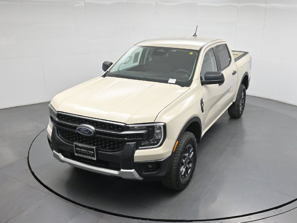 New 2026 Desert Sand Ford XLT image 33