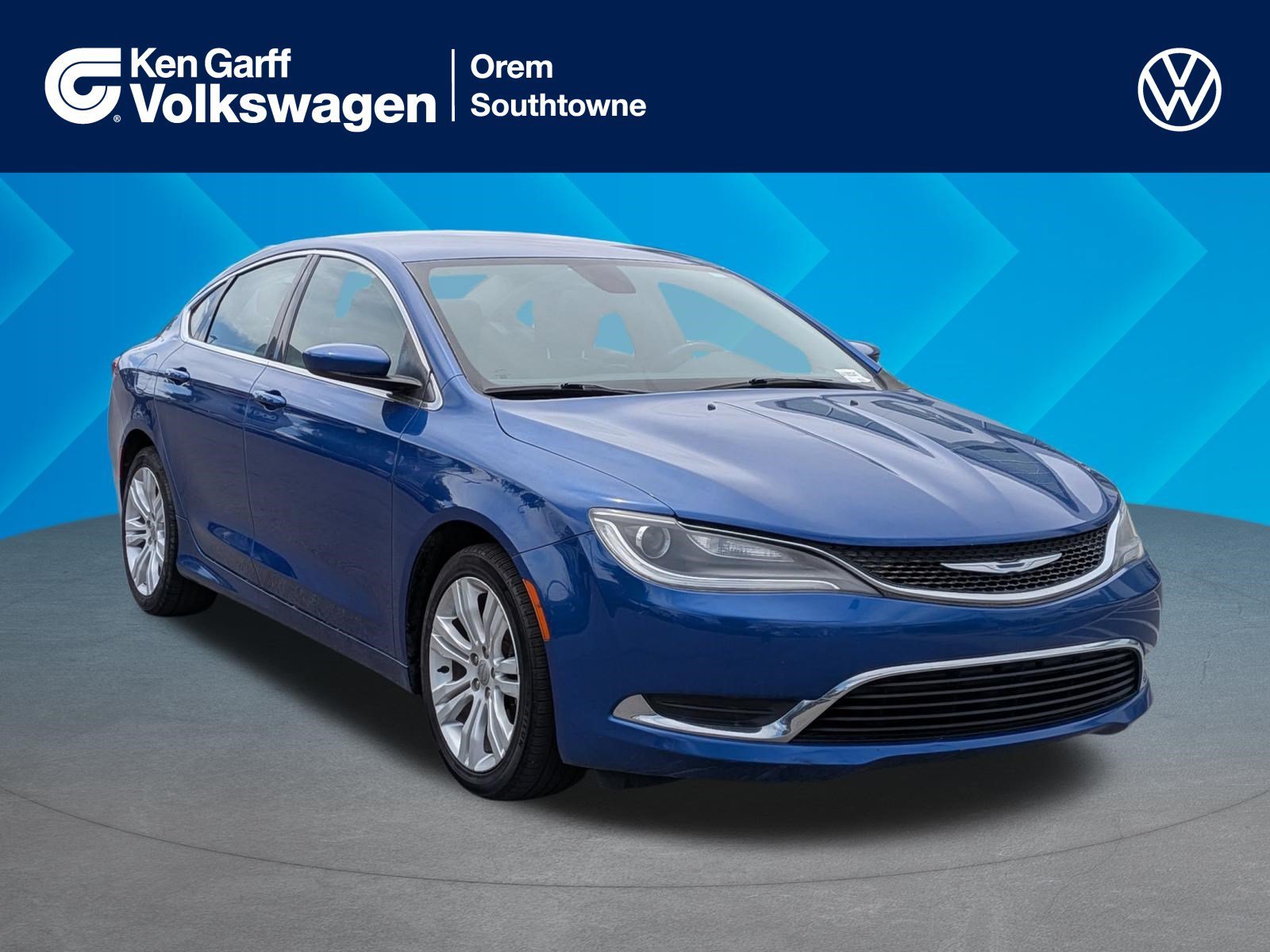 2016 Chrysler 200 Limited's photo