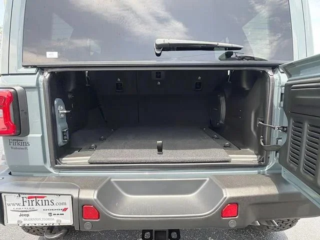 New 2026 Anvil Clear-Coat Exterior Paint Jeep Rubicon 392 image 28