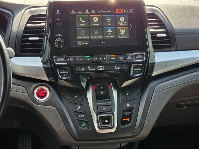 Used 2021 Silver Honda EX-L image 11