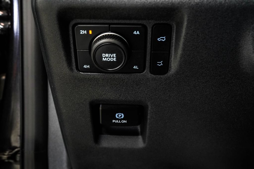 Used 2025 Gray Ford Platinum image 41