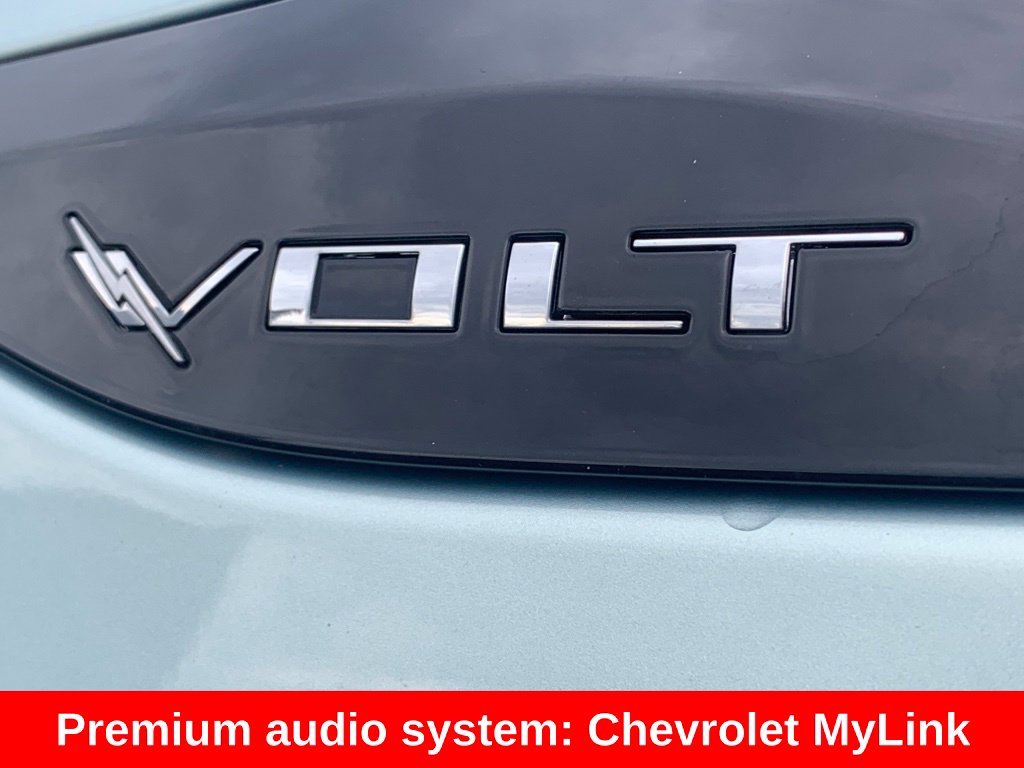 Used 2018 Green Chevrolet LT image 8