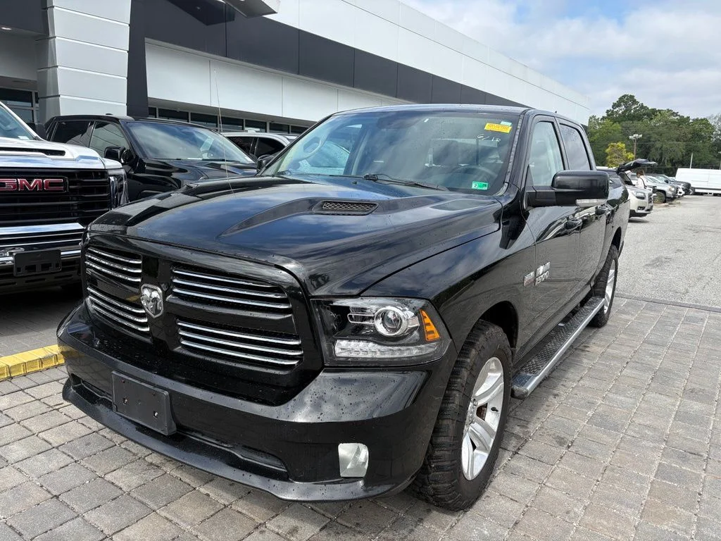 Used 2014 Black Ram Sport image 2