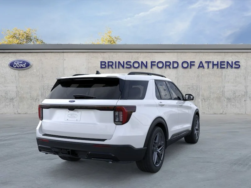 New 2026 Star White Metallic Tri-Coat Ford ST-Line image 31