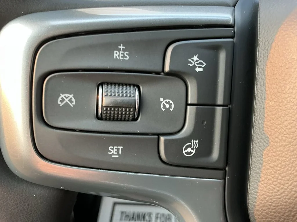 Used 2024 Summit White Chevrolet LT Trail Boss image 20