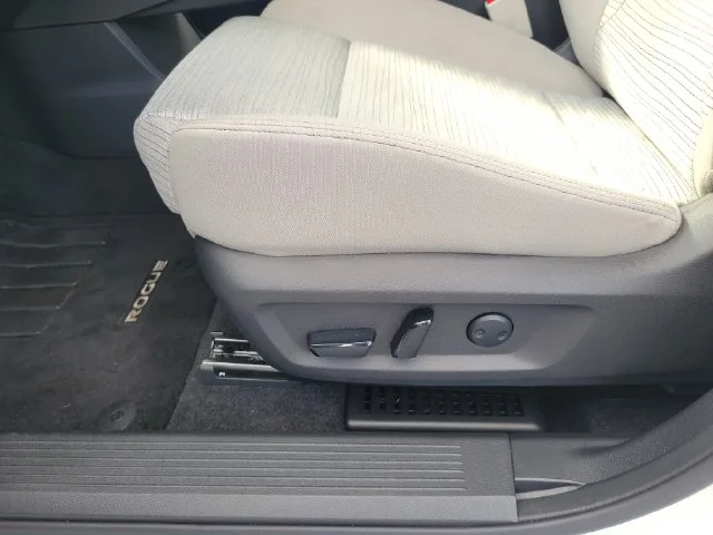 Certified Used 2023 White Nissan SV image 18