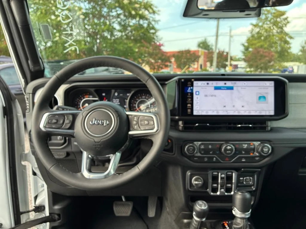 Used 2026 White Jeep Sahara image 23