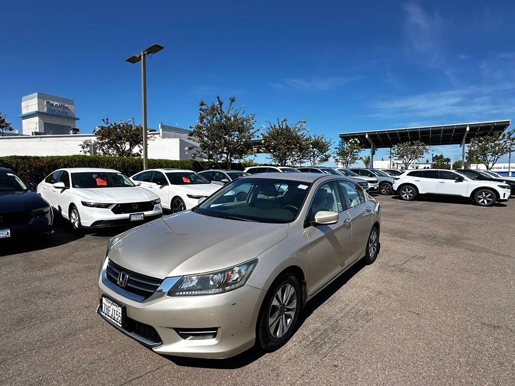 Used 2014 Brown Honda LX image 2