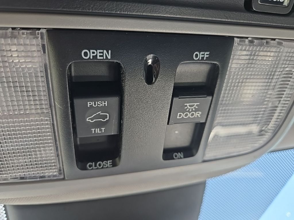Used 2021  Honda Touring image 71