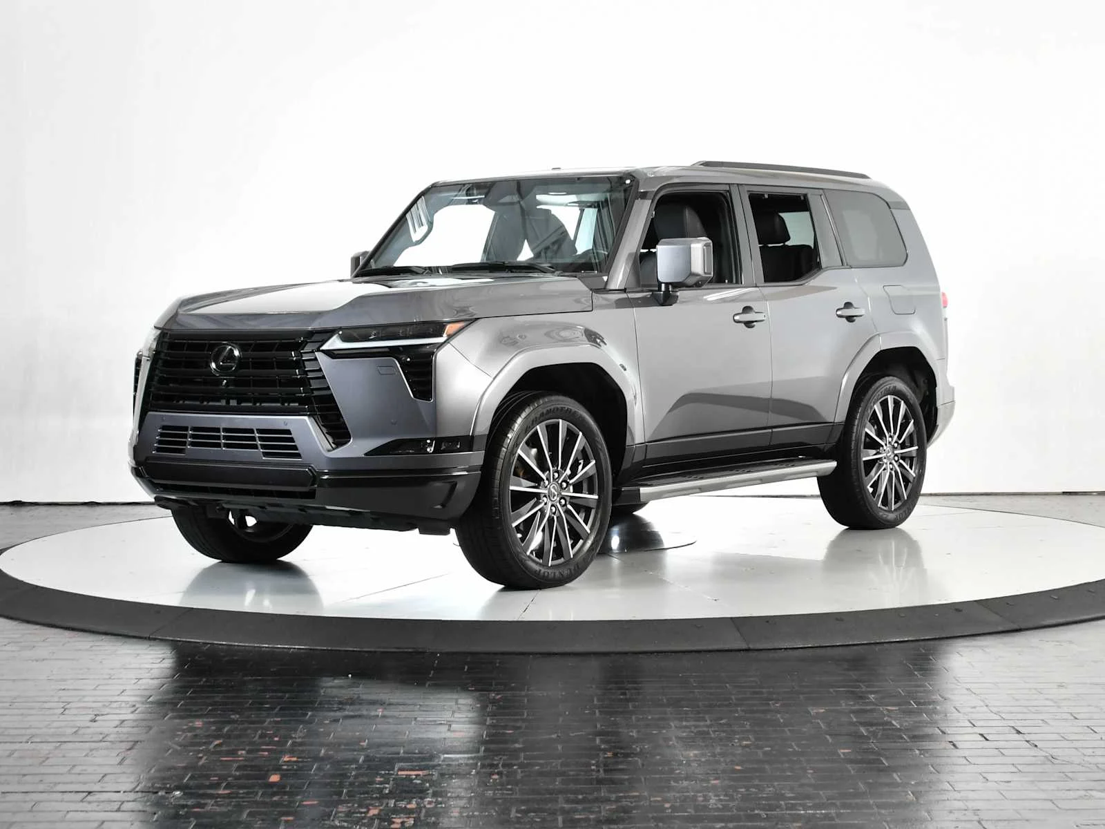 2024 Lexus GX 460 550 Luxury's photo