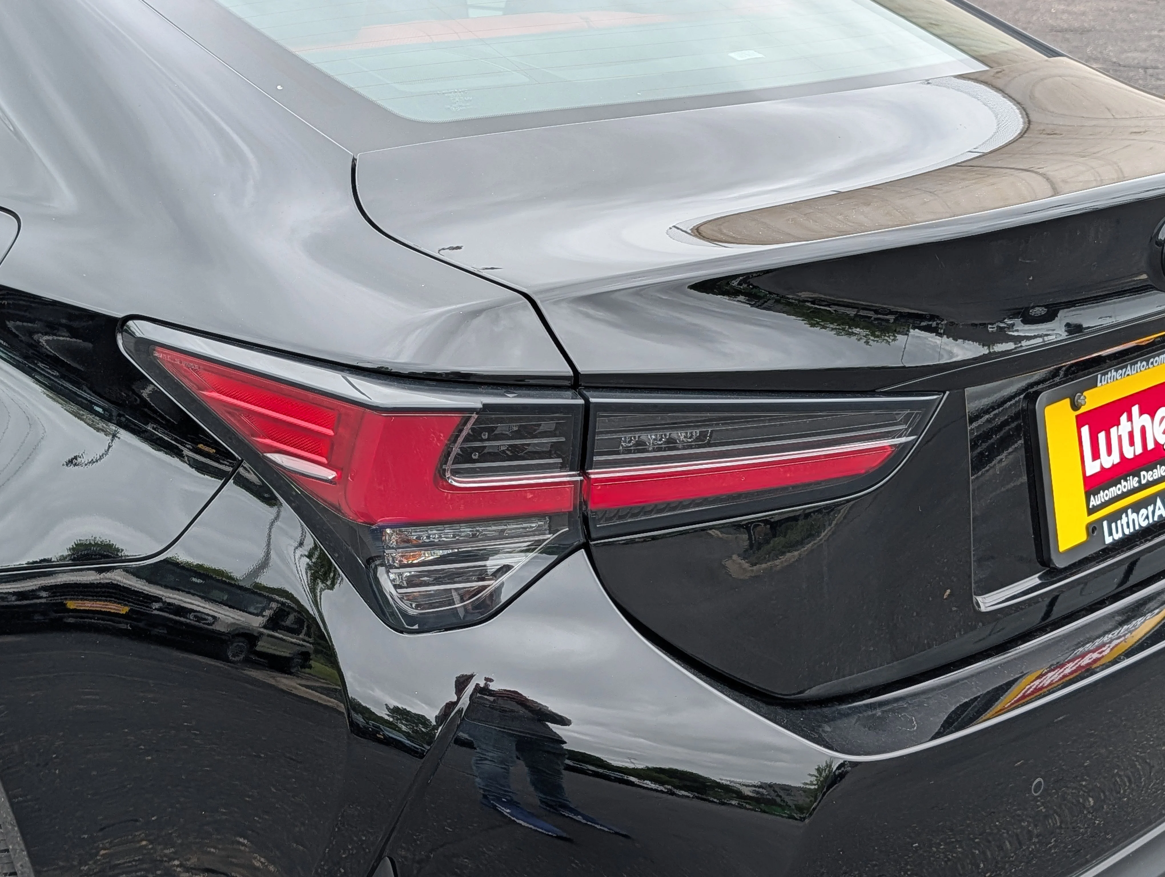 Used 2023 Obsidian Lexus RC 350 F SPORT image 17