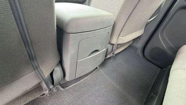 Used 2020 Gray Nissan SV image 17