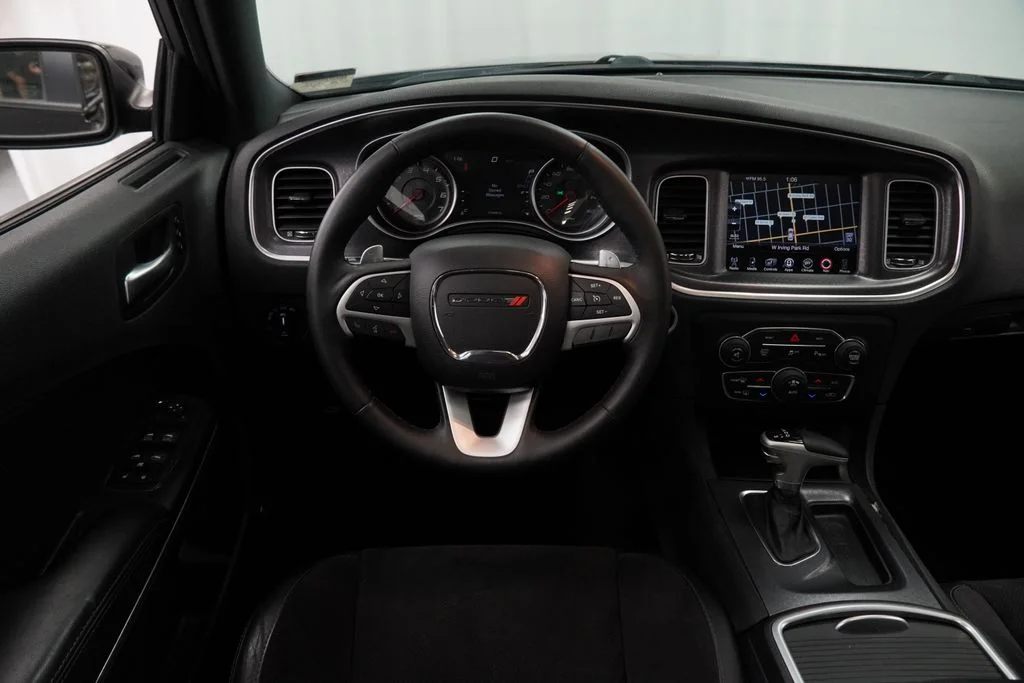 Used 2015 Black Dodge R/T image 22